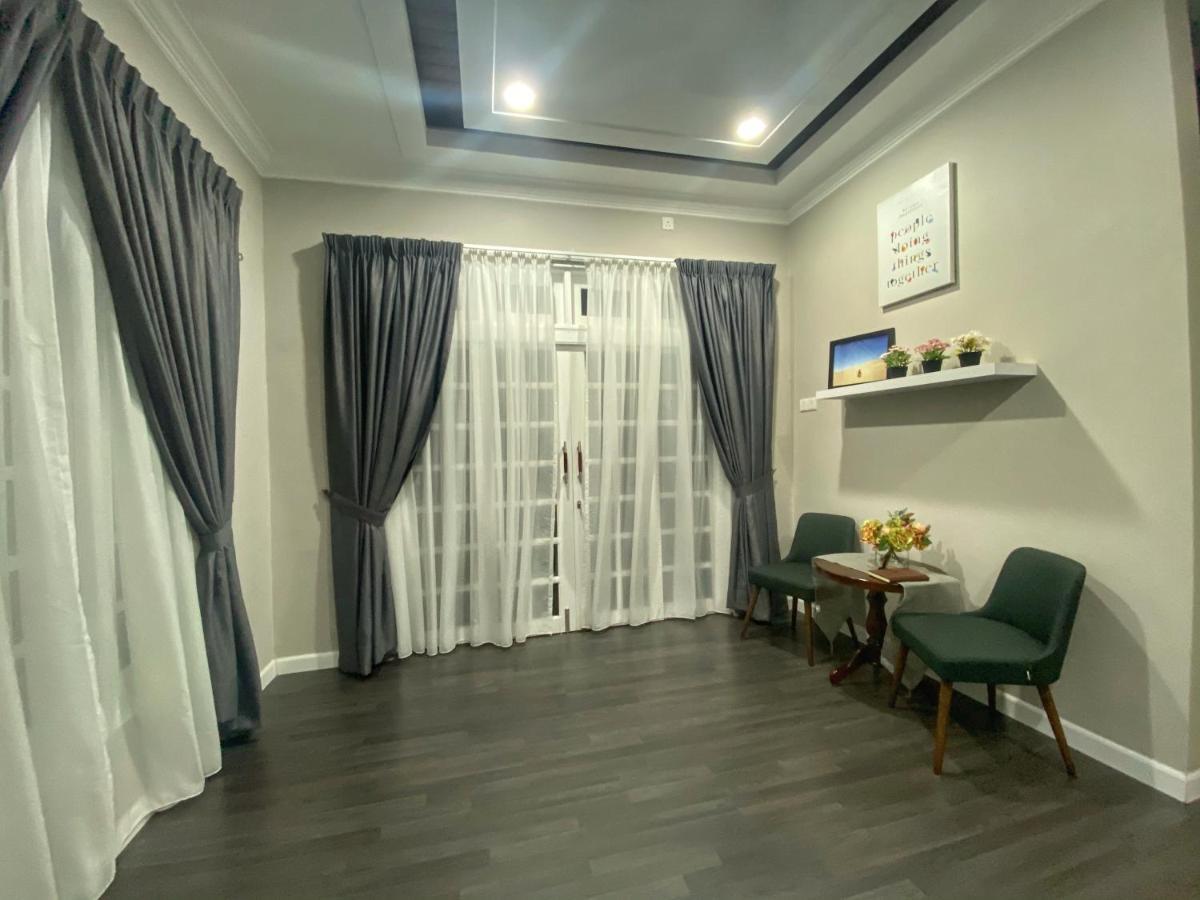 Shafickza Guesthouse كُوالا تيرينغانو المظهر الخارجي الصورة
