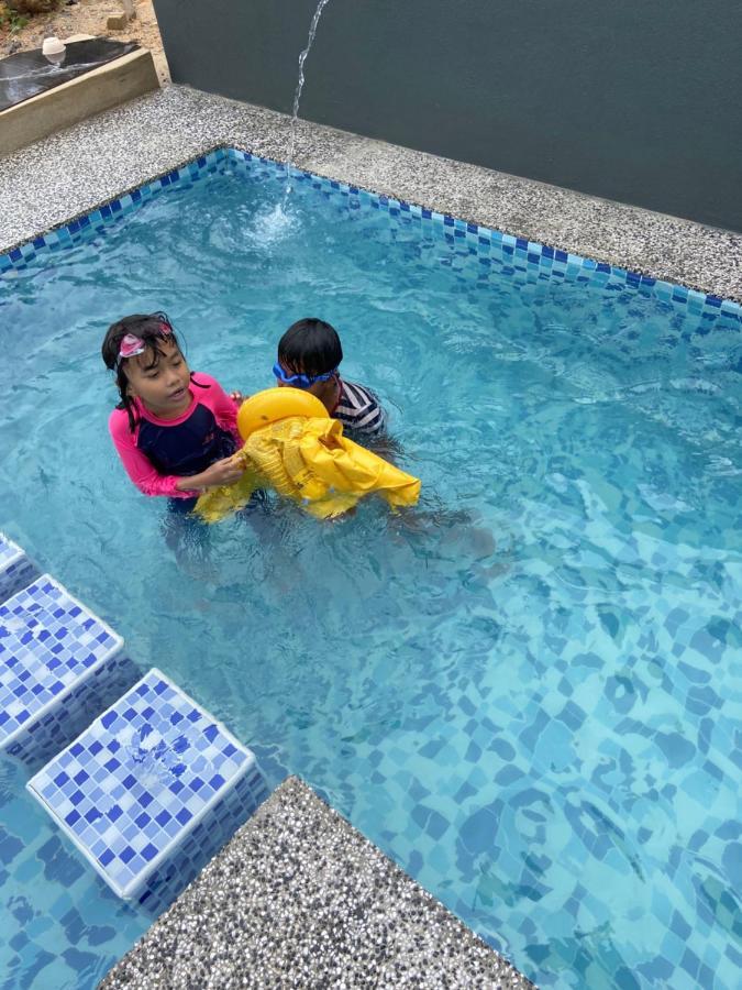 Shafickza Guesthouse كُوالا تيرينغانو المظهر الخارجي الصورة